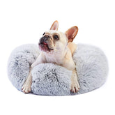 Cama donut Nononfish para perros pequeños, refugio suave para dormir tranquilo.