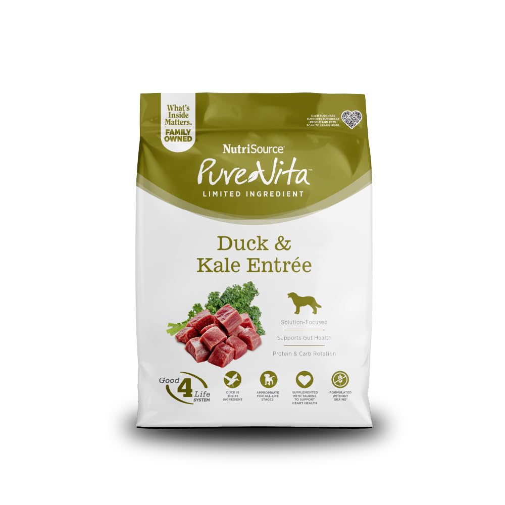 NutriSource Pure Vita sin granos pato kale embalaje: proteína de alta calidad en una presentación conveniente.