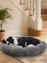 Cama OhGeni donut para perros grandes con espuma ortopédica que apoya articulaciones