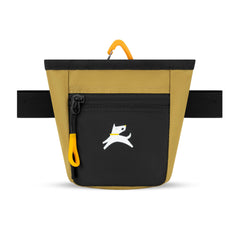 OllyDog Goodie Treat Bag con cierre magnético para acceso rápido.