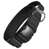 ONETIGRIS collar táctico con asa facilita control seguro durante entrenamientos.