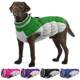 Chaqueta OUOBOB para perro grande, vista frontal, protege contra la lluvia y mantiene seco.