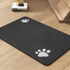 Tapete absorbente PADOOR para perros mantiene limpia la zona de comer.