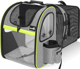 Pecute mochila transportín para mascotas con malla ventilada para mayor comodidad.