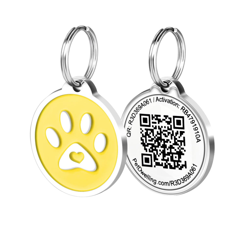 Pet Dwelling etiqueta con código QR para perro, fácil escaneo para localización rápida.