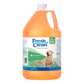 PetAg Fresh ’n Clean: botella derramando, lavado suave y aroma duradero para perros.