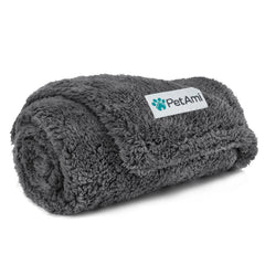 PetAmi manta impermeable para perros protege el sofá de manchas.