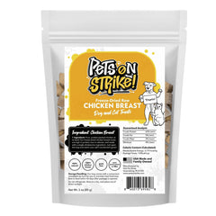 PETS ON STRIKE pechuga de pollo liofilizada en empaque, snack saludable para mascotas.