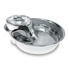 Bebedero Pioneer Pet con diseño de gota en acero inoxidable para beber fácil.