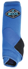 Professional's Choice 2XCool frontal con protección y enfriamiento para caballos activos.