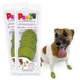 Protex PawZ, botas para patas pequeñas en verde oliva, protegen contra clima variable.