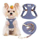 Arnés Puppytie XXS en denim azul claro, cómodo y ligero para paseos