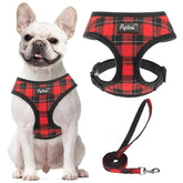 Arnés PUPTECK de malla suave en rojo y negro, cómodo para paseos diarios.
