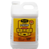 Pyranha 1-10 HP: botella vertiendo concentrado para control de moscas en establos