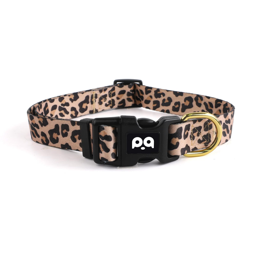 Collar QQPETS ajustable con patrón floral rosa multicolor para paseos diarios.