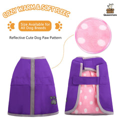 Capa reversible Queenmore para perro en dos estilos.