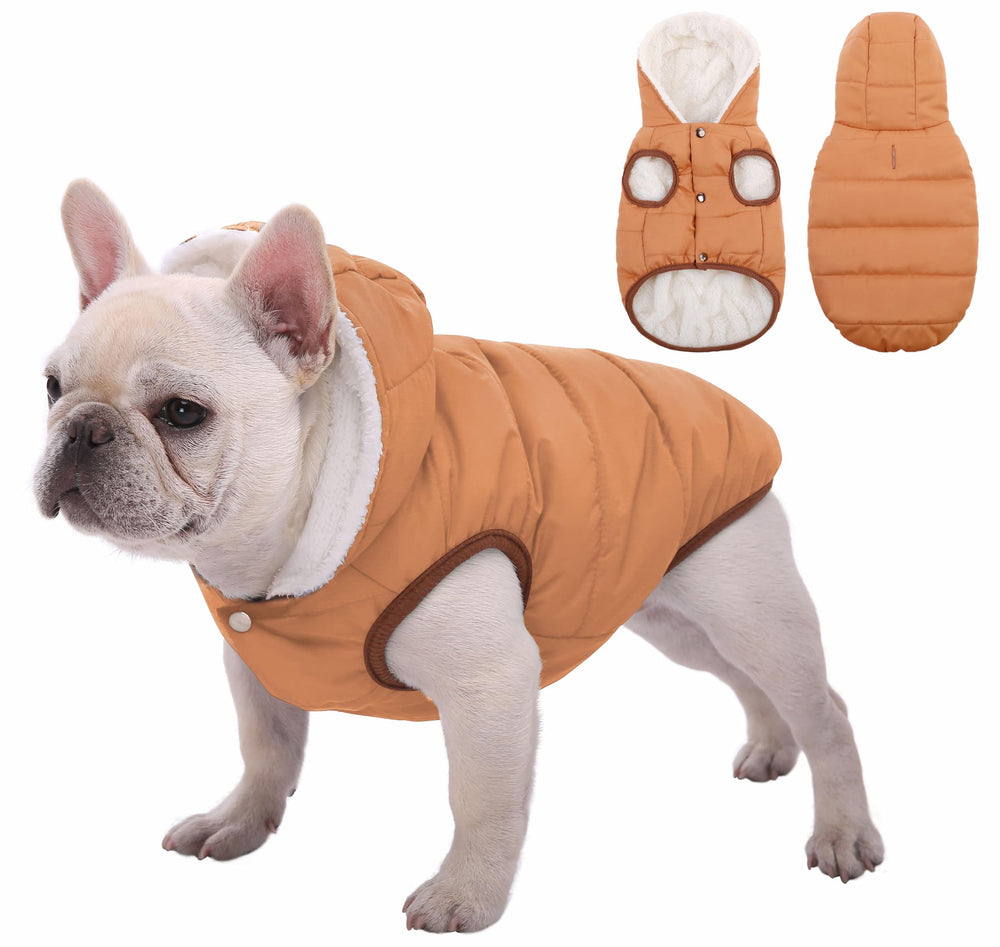 SAWMONG sudadera para perro con capucha abrigando en clima frío.