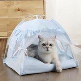 Cama Selena para gatos con tejido de encaje y malla, diseño suave y transpirable.
