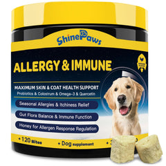 SHINEPAWS alivia alergias en perros con chuches suaves para la piel y pelaje.