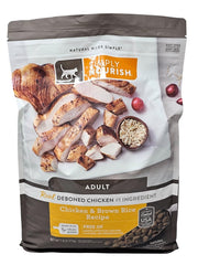 SIMPLY NOURISH Gato: kibble seco, textura crujiente para el día a día.