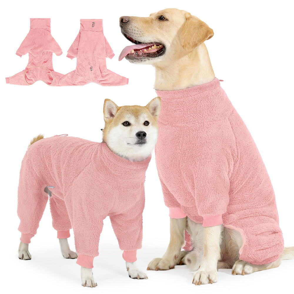 SlowTon pijama para perro, frente, ofrece calor suave para paseos fríos.