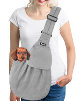 SlowTon Sling Carrier con correa acolchada para paseos cómodos.