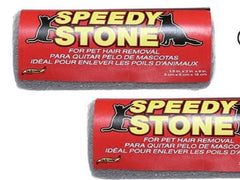 Speedy Stone de SM ARNOLD quita pelos de mascotas de la tapicería del auto