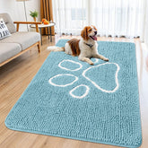 Alfombra Smiry para puerta atrapa polvo de patas sucias al entrar.