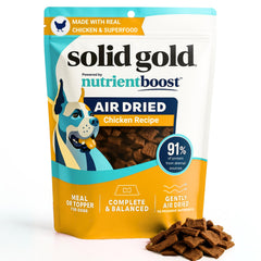 Solid Gold pollo real en toppers, complemento sabroso para la comida diaria de perros.