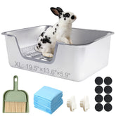 Sorstrem Litter Box XXL, vista frontal, fácil acceso y higiene para jaula.