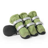 Zapatos para perros Spark Paws impermeables (zapatos-perro-impermeables), ideales para lluvia y paseos al aire libre.