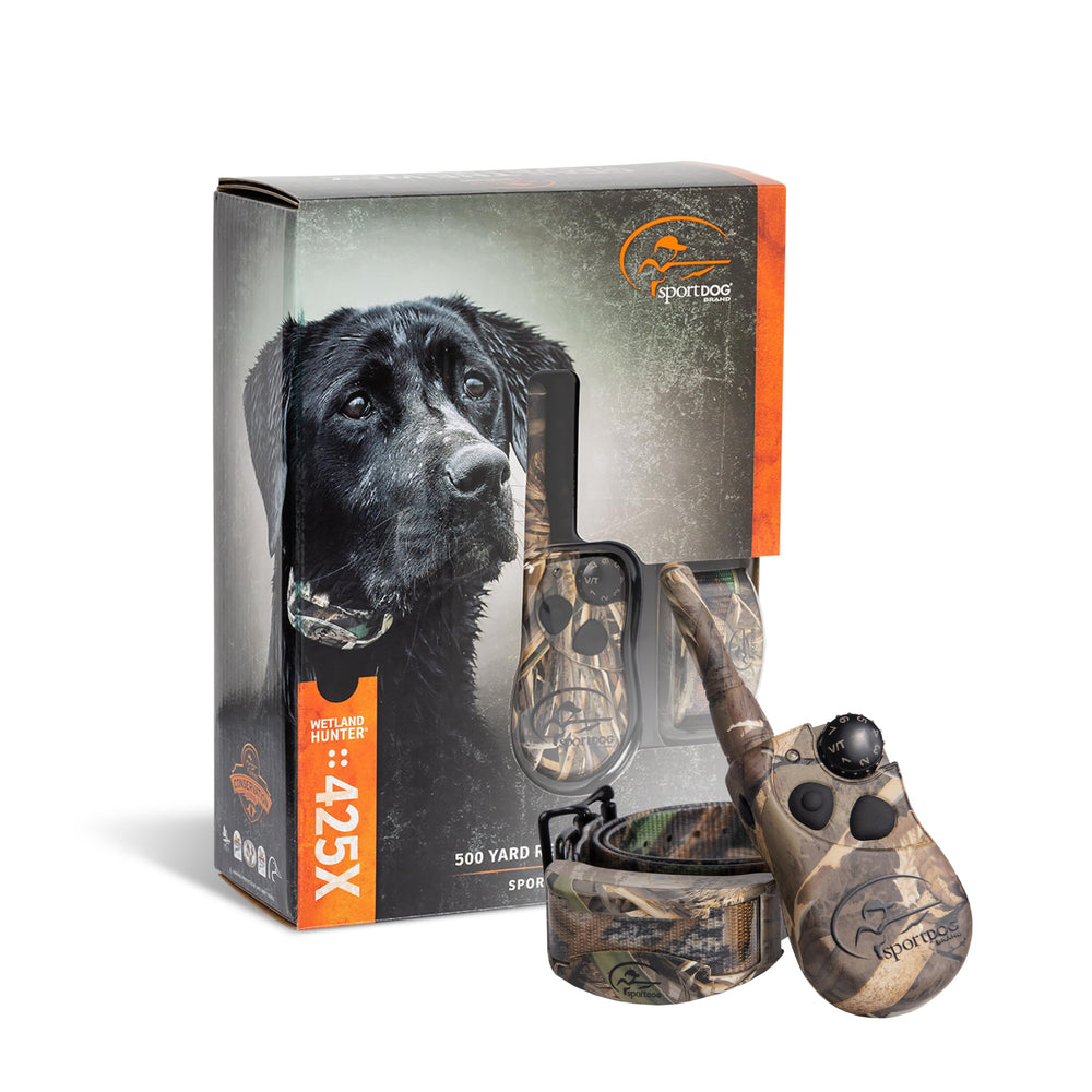 SportDOG WetlandHunter 425X con control remoto para obediencia a distancia.