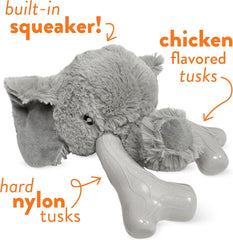 Spunky Pup Knucklehead muestra textura dental para juego seguro y enfocado.