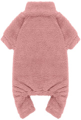 Pijama Stpiatue para perro rosa XXS visto de frente, brinda calidez suave.