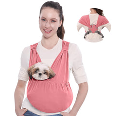 Supet sling para cachorro pequeno visto de frente, ajuste cómodo y seguro.