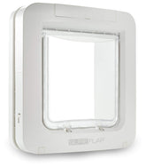 SureFlap Puerta microchip para mascotas, vista frontal, acceso selectivo.