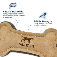 Tall Tails: perro pequeño jugando a recoger con este hueso de cuero