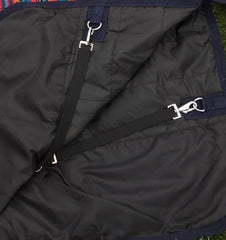 Tech Equestrian manta impermeable 1200denier trasera, ofrece cobertura total y confort