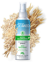 TropiClean OxyMed: botella con atomizador para aplicación suave.