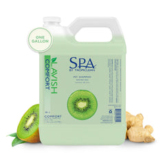 TropiClean SPA Lavish champú para perros – botella suave y fácil de aplicar.