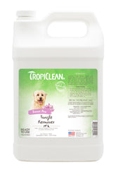 TropiClean Sweet Pea desenredador en botella para perros y gatos, facilita cepillado.