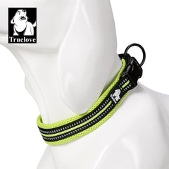 TRUE LOVE Truelove collar con anillo de acero inoxidable para enganche seguro.