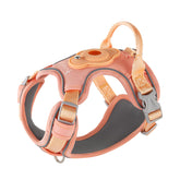 Arnés TSPRO con funda AirTag para rastrear a tu perro de forma segura.