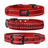 Collar Tuff Pupper con mango elastico integrado mejora el control durante caminatas.