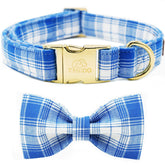 Collar Tunkoo azul a cuadros con lazo, vista frontal, ideal para paseos con estilo.