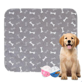 UKM alfombrillas para cachorros con feromonas y absorción rápida para suelo limpio.