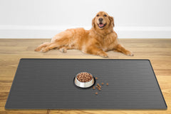 Mat de mascotas Ultibe con bordes elevados para evitar derrames