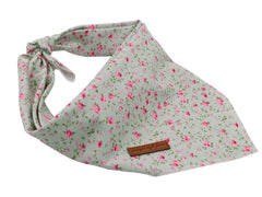 Bandana Unique Style Paws para gato, triángulo lavable, cómodo en cualquier ocasión.