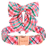 Unique style paws collar con corbat rosa y verde a cuadros, ideal para eventos festivos.