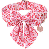 Collar UP URARA PUP con lazo corazon rosado para paseos diarios